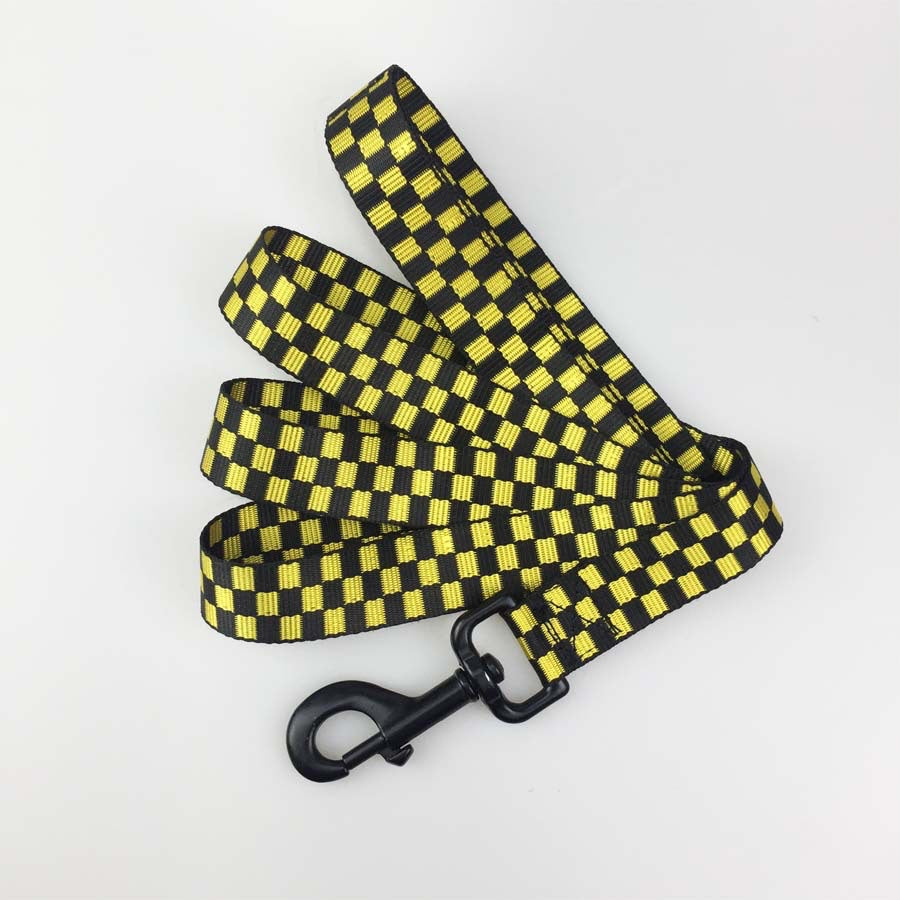 Pet Dog Harness with Checkered Design and Leash