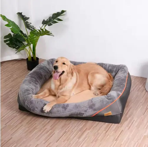 Four-Sided Sofa-Style Pet Kennel