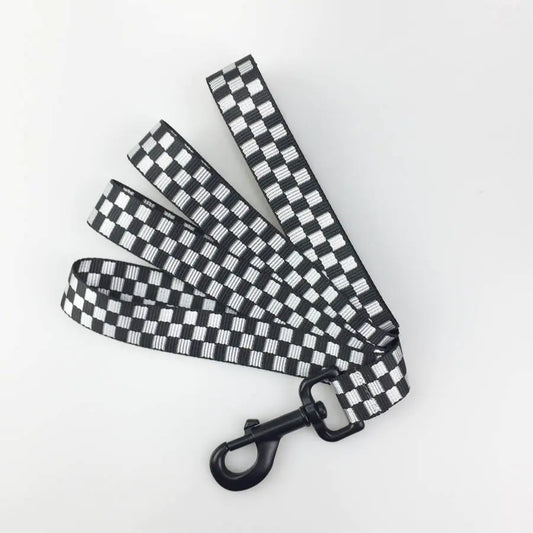 Pet Dog Harness with Checkered Design and Leash